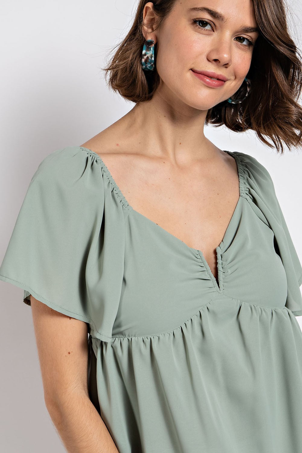 Solid V-Wire Short Sleeve Babydoll Top